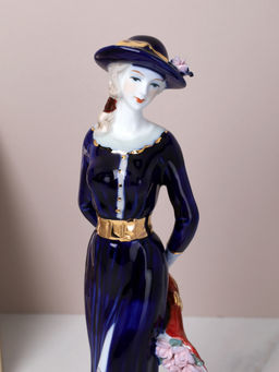 Статуэтка Дама 31 см / 0834XH /уп 24/ - Галеонтрейд фото 3