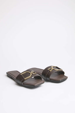 Trendyol Shoes Bej Metal Aksesuar Detayl? Kad?n Terlik TAKSS25TE00015 - Trendyolmilla фото 24