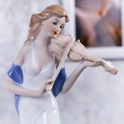 Статуэтка Дама 28 см / HP037 /уп 32/ - Галеонтрейд фото 2