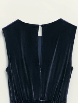 Комбинезон из бархата / Zarina