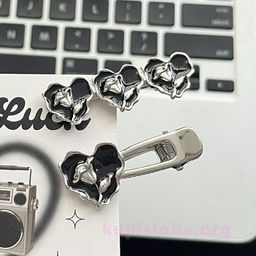 Набор заколок для волос Roses