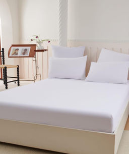 КПБ Candies Бархат Сатин с простыней на резинке по кругу CANBSR01 Семейный