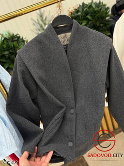 Пиджак женский однотонный