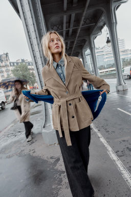 100% LEATHER JACKET WITH BELT