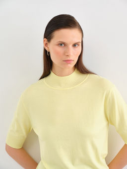 Conso/KJM 230622 - light yellow Водолазка женская