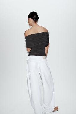 BODY ASIM?TRICO FRUNCES / Gris antracita