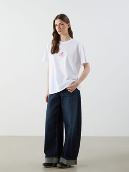 Bisiklet Yaka Kiraz Bask?l? Kad?n Ti??rt