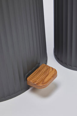 Trendyolmilla Home 2li Plastik Ahsap Gorunum Detayl? Cop Kovas? ve F?rca Banyo Seti TPHSS25BST00004 фото 3