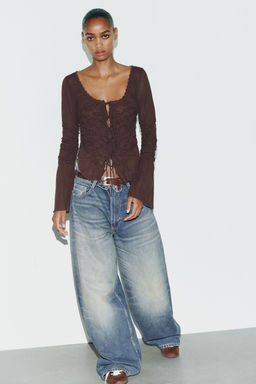 GATHERED TIE TOP