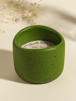 Свеча в вулканическом подсвечнике "Изгиб" зелёная 8,3х8,5х7 см