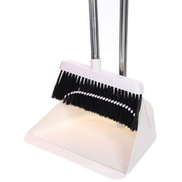 Набор для уборки, щетка для пола с совком "Профи" белый 8813