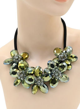 Крупное колье с цветами из циркона цв.зеленый хамелеон, 48см