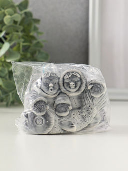 Сувенир "Два рыбака с большой рыбиной" 5,8 см