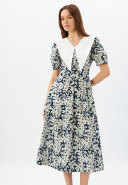 Платье из хлопка с большим контрастным воротником OD-935-4 крупные белые цветы на синем