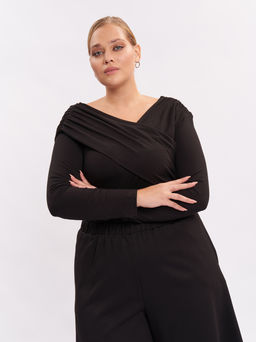 Лонгслив с драпировкой LN00503BLK01 - Артесса фото 2