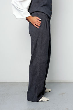 Костюм брючный вельветовый с жилеткой 399GRY