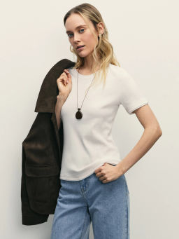 Футболка с контрастными окантовками / Zarina  фото 7