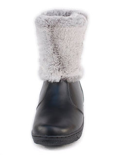 Унты женские на литой подошве. Черные., Мех "шиншилла". Короткие. Молния.