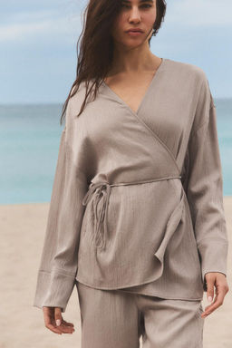 TEXTURED KIMONO JACKET