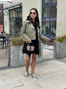 Куртка AURA 7042-164 олива  фото 4