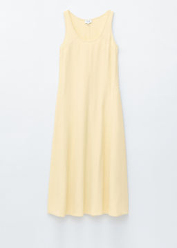 Vestido midi con escote redondo