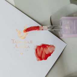 Помада 2 в 1 с Матовой и Глянцевой Текстурами Flora Moist to Matte Lip Розовая Лилия №05
 BABY BRIGHT
 3 гр  фото 2