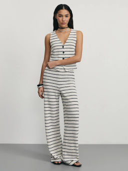 Брюки из фактурной вязки / Zarina