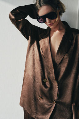 BLAZER FLUIDA EFECTO ARRUGADO / Marr?n - Zara фото 7