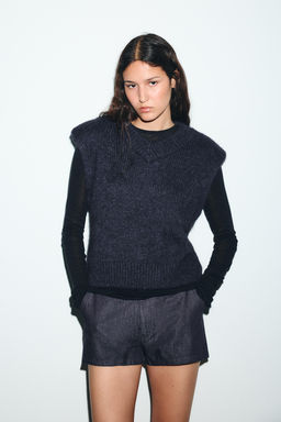 WOOL AND ALPACA WAISTCOAT WITH SHOULDER PADS