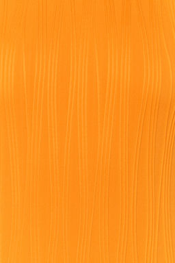 Turuncu Dokulu Halter Yaka Bodycone/Vucudu Saran Orme Mini Kalem Elbise TWOSS24EL00472 - Trendyolmilla фото 4