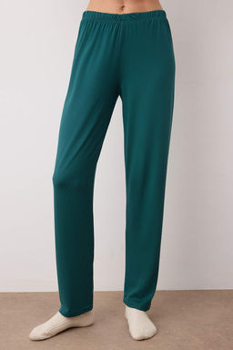 Yesil Eglenceli Nak?sl? Yumusak Tuse Orme Pijama Tak?m? THMAW26PT00188