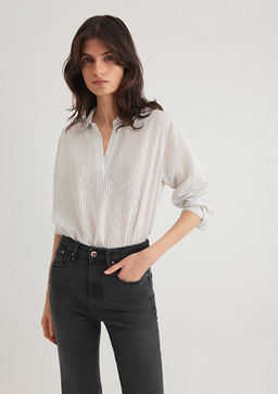 Cizgili Beyaz Gomlek