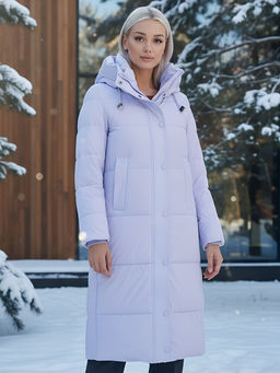 Пальто утепленное стеганное зимнее с капюшоном женское фиолетового цвета 9601F