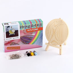 Набор для творчества Стринг арт. Месяц на подставке