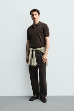 POLO PUNTO REGULAR FIT ALGOD?N - LINO / Chocolate