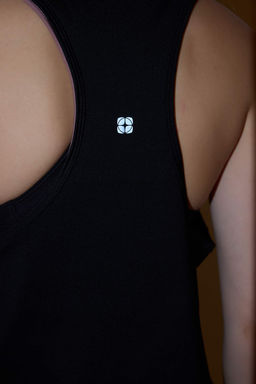 Siyah-Gul Kurusu 2li Micro Kumas Orme Spor T-Shirt THMSS26TS00001