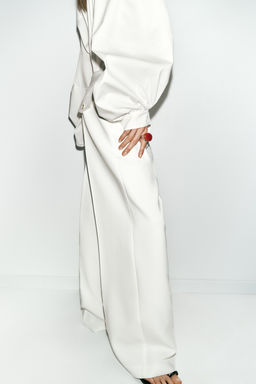 WIDE-LEG TROUSERS WITH DARTS - Zara фото 17