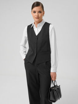 Жилет прямого силуэта