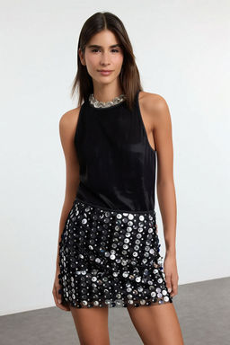 TRENDYOLMILLA Siyah Buyuk Payetli Orme Mini Etek TPRAW25ET00005