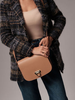 Сумка на плечо Azaro 31034 бежевая нуга