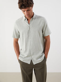 Regular Fit K?sa Kollu ?izgili Arm?rl? Erkek G?mlek