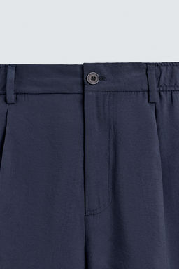 BERMUDA FLUIDA SOFT PLIEGUES / Marino