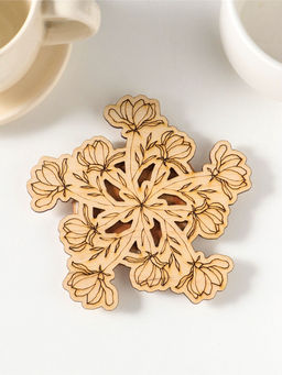 Цена за 2 шт. Подставка под горячее «Цветы», вид 1, 11см, можжевельник, фанера