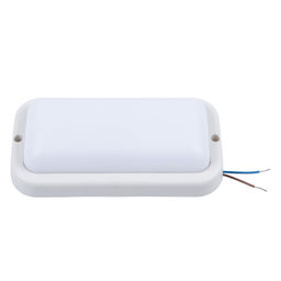 ULW-Q228 18W/4000K IP65 WHITE Светильник светодиодный влагозащищенный. Прямоугольник. Белый свет (4000K). 195?95?35мм. Корпус белый. ТМ Volpe