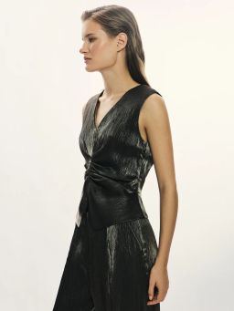 Жилет с драпировкой / Zarina