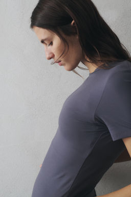 Camiseta de deporte con SoftMove - H&m фото 9