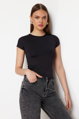 TRENDYOLMILLA Beyaz Poliamid K?sa Kol Bisiklet Yaka Fitted/Vucuda Oturan Orme T-Shirt TWOSS24TS00238  фото 6