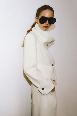 ZW COLLECTION CONTRAST CROPPED JACKET LIMITED EDITION - Zara фото 10
