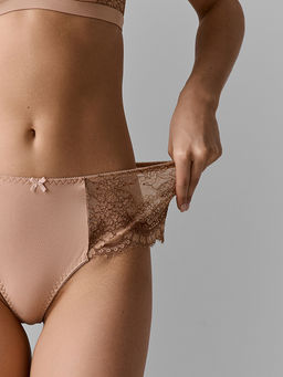 Цена за 2 штуки! Трусы бразилиана женские с кружевными деталями - Mark formelle фото 6