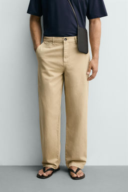 PANTAL?N CHINO STRAIGHT FIT / Tostado